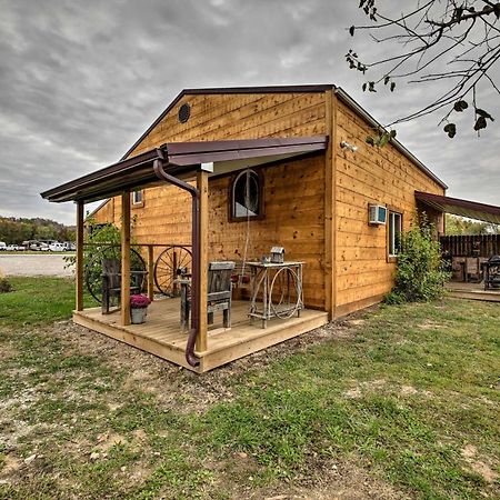 The Bovard Lodge Rustic Cabin Near Ohio River! Florence ภายนอก รูปภาพ